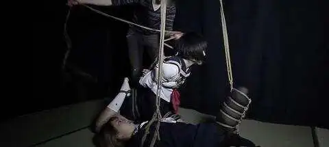 西檬之家字母圈新人必看!揭开支配与臣服的秘密技巧 一